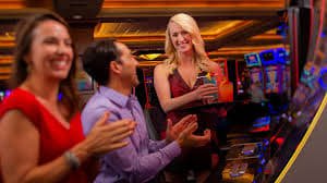 Pengalaman live casino langsung bersama dealer nyata di iw777